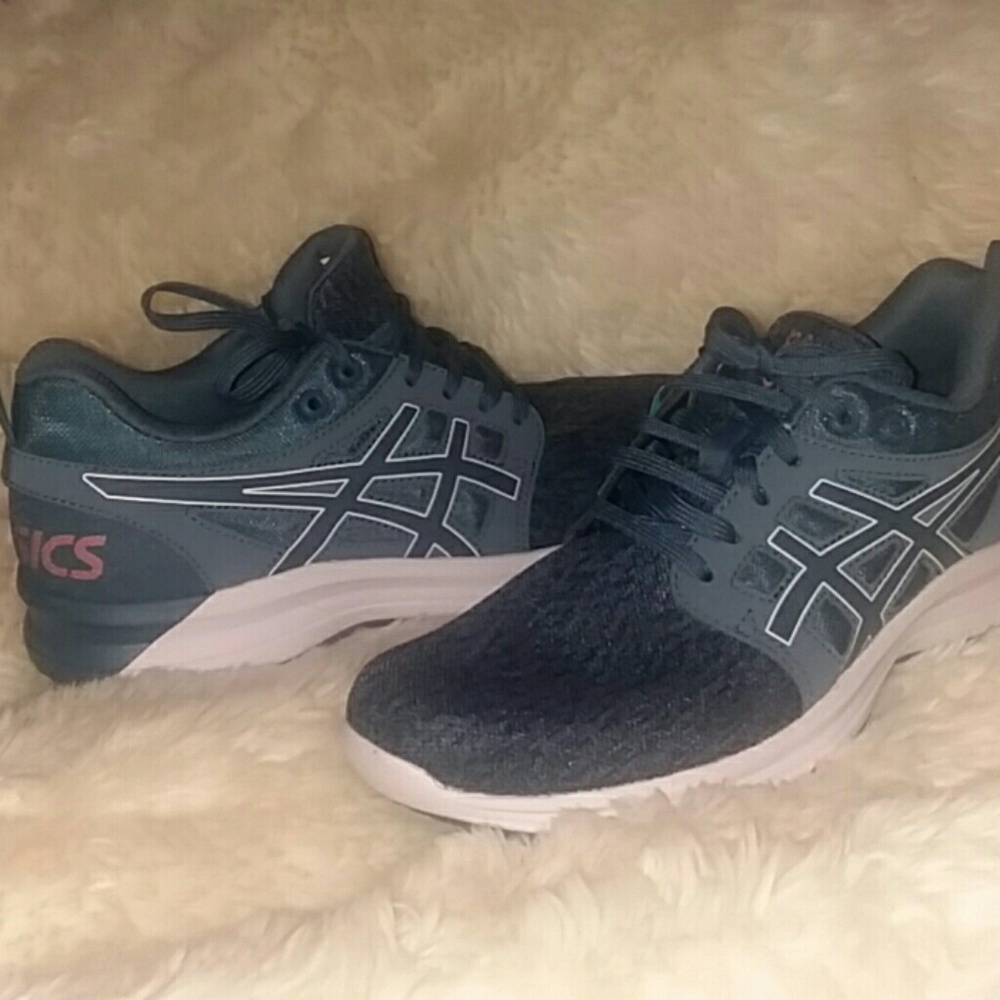 NWT Women's ASICS GEL-TORRANCE Blue Running 6.5M